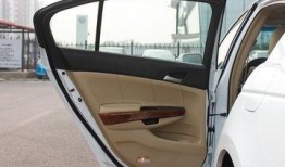 最新款雅阁爆料视频播放,最新款轿车亮点抢先看